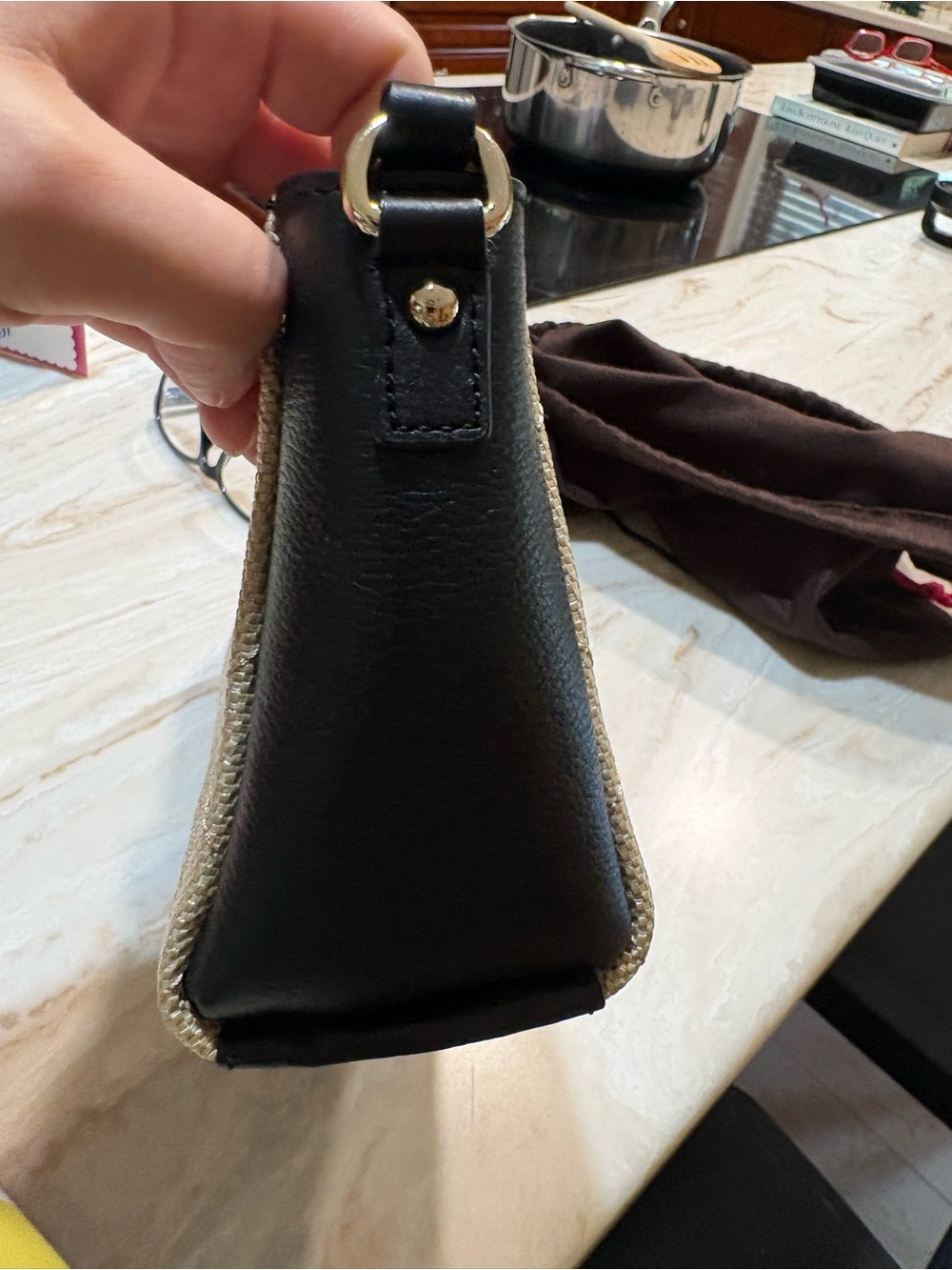 kate spade beige and black bow cosmetic pouch - Picture 4 of 11